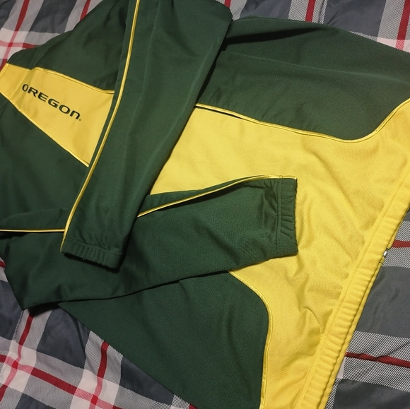 Oregon State Jacket Excellent Condition - Picture 3 of 3